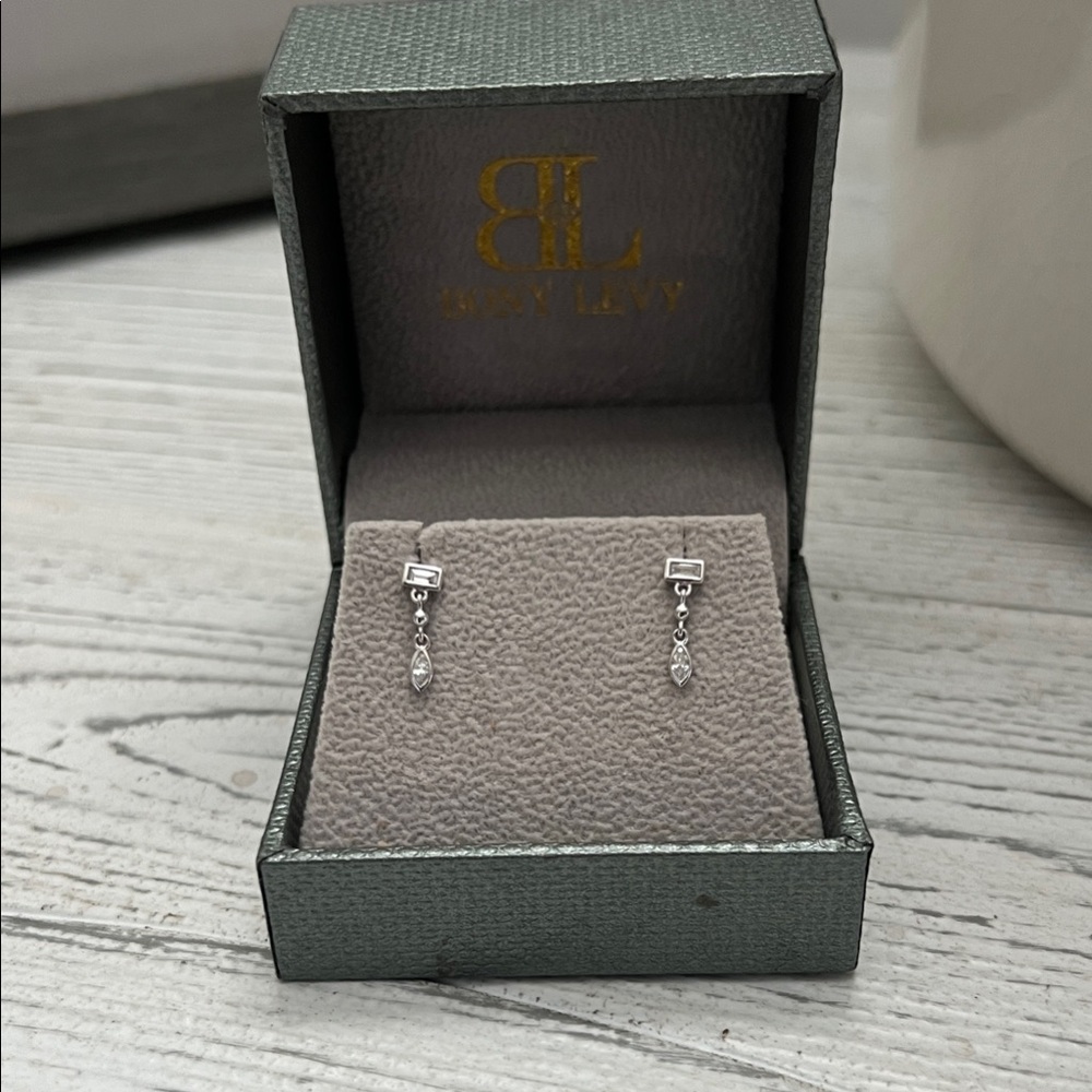 Elegant White Gold Dangle Earrings by BL